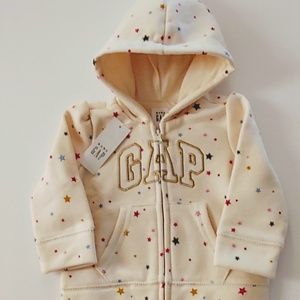 NWT NEW GAP hoodie with embroidered logo